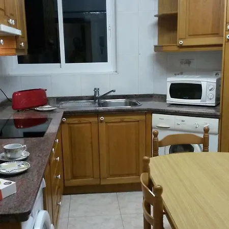 Large 90m2 Centro Lejlighed