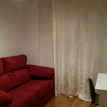 Large 90m2 Centro Lejlighed *